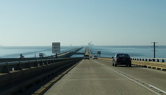 Lake_Pontchartrain_Causway_South_b